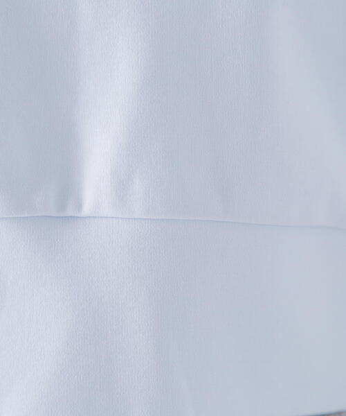 NATURAL BEAUTY BASIC(ナチュラルビューティーベーシック)の「◇ダンボールロゴカットソー(Tシャツ/カットソー・レディース・ブルー/オフホワイト/チャコールグレー・FREE)」の5枚目の写真