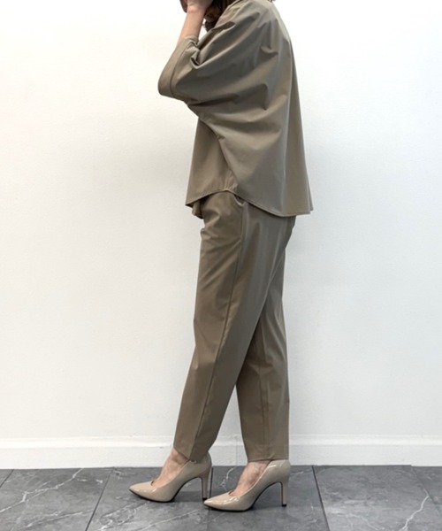 INTERPLANET(インタープラネット)の「【撥水・UV・接触冷感】バンドカラードルマンシャツ(シャツ/ブラウス・レディース・ブラック/ベージュ/ブルー/カーキ/ダークベージュ・FREE)」の11枚目の写真