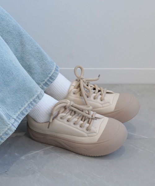shoes365（シューズスリーシックスファイヴ）の「【shoes365】厚底スニーカー（スニーカー・レディース・ブラック/ベージュ/グレー・23.0cm/22.5cm/24.0cm/23.5cm/25.0cm/24.5cm）」の11枚目の写真