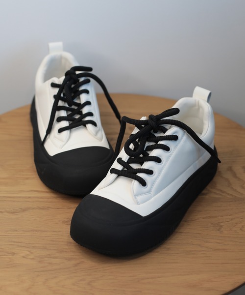 shoes365（シューズスリーシックスファイヴ）の「【shoes365】厚底スニーカー（スニーカー・レディース・ブラック/ベージュ/グレー・23.0cm/22.5cm/24.0cm/23.5cm/25.0cm/24.5cm）」の16枚目の写真