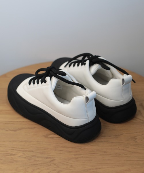 shoes365（シューズスリーシックスファイヴ）の「【shoes365】厚底スニーカー（スニーカー・レディース・ブラック/ベージュ/グレー・23.0cm/22.5cm/24.0cm/23.5cm/25.0cm/24.5cm）」の21枚目の写真