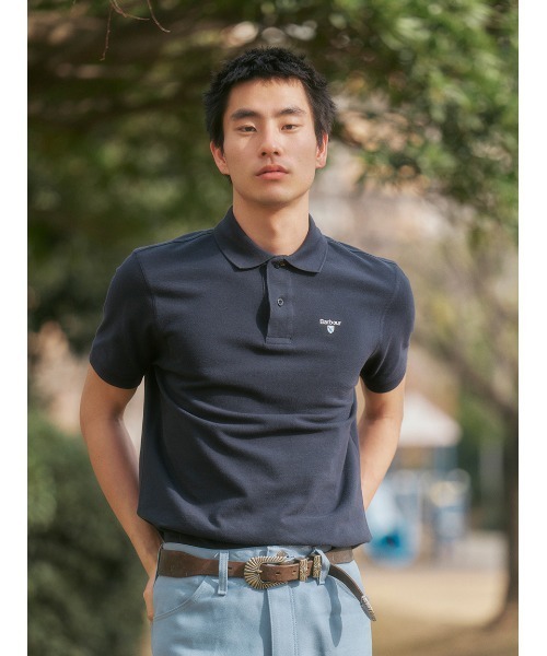 Barbour(バブアー)の「Barbour ロゴ スポーツ ポロシャツ(ポロシャツ・メンズ・ピンク/イエロー/グリーン/ネイビー/カーキ/レッド/ホワイト/ライトブルー/ブラック/スカイブルー系/インディゴブルー・LARGE/MEDIUM/X-LARGE/SMALL)」の6枚目の写真