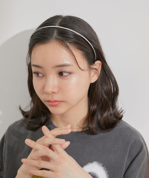 VIS(ビス)の「ナローラメカチューシャ(カチューシャ・レディース・シルバー/ブラック・FREE)」の4枚目の写真