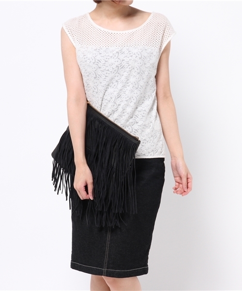 WEGO（ウィゴー）の「WEGO/ フリンジクラッチバッグ（クラッチバッグ・レディース・キャメル/ブラック・FREE）」の5枚目の写真