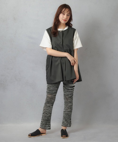 Lull（ルル）の「【Lull / ルル】セットアップ対応 / キレイめペプラムタンクトップ（ベスト・レディース・ブラック/アイボリー・ONESIZE）」の13枚目の写真