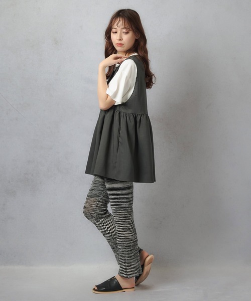 Lull（ルル）の「【Lull / ルル】セットアップ対応 / キレイめペプラムタンクトップ（ベスト・レディース・ブラック/アイボリー・ONESIZE）」の14枚目の写真