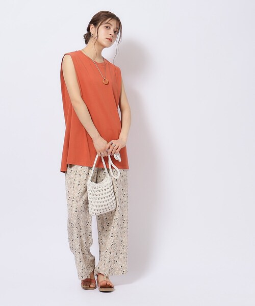 Cutie Blonde（キューティーブロンド）の「◆【洗える】タックノースリーブTシャツ（Tシャツ/カットソー・レディース・ホワイト系/ブラック/ブルー/オレンジ・00）」の16枚目の写真