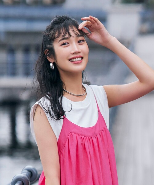 Cutie Blonde（キューティーブロンド）の「◆【洗える】タックノースリーブTシャツ（Tシャツ/カットソー・レディース・ホワイト系/ブラック/ブルー/オレンジ・00）」の19枚目の写真