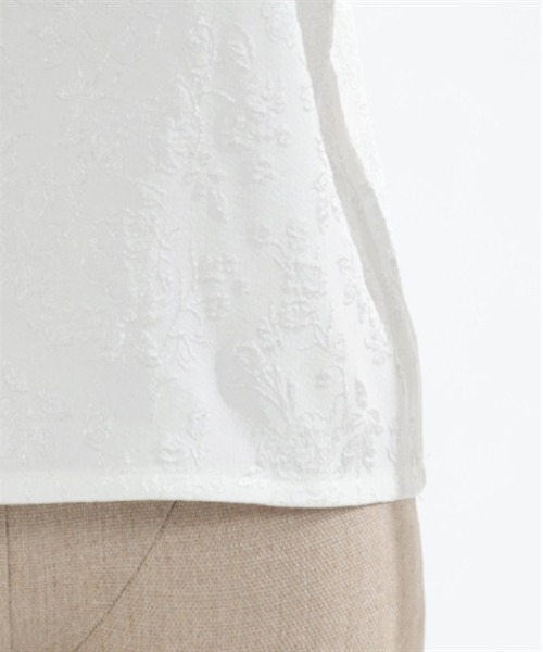 axes femme POETIQUE(アクシーズファムポエティック)の「チャイナ蝶刺繍半袖ブラウス(シャツ/ブラウス・レディース・ホワイト/グレー/ブラック・MEDIUM)」の7枚目の写真