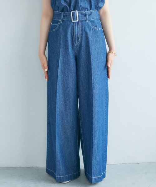 VIS(ビス)の「【セットアップ対応】ライトデニムベルト付きセンタープレスワイドパンツ【洗える】(デニムパンツ・レディース・ブルー系その他3/ブルー系その他4/ホワイト系その他4・S/M)」の15枚目の写真