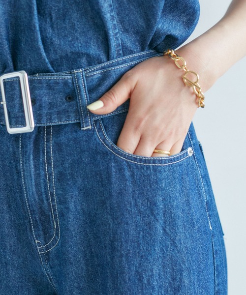 VIS(ビス)の「【セットアップ対応】ライトデニムベルト付きセンタープレスワイドパンツ【洗える】(デニムパンツ・レディース・ブルー系その他3/ブルー系その他4/ホワイト系その他4・S/M)」の21枚目の写真