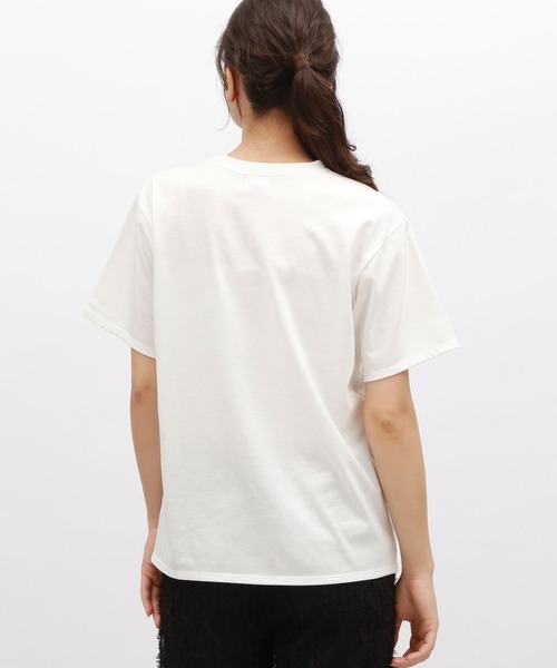 LAKOLE(ラコレ)の「アソート箔プリントTEE / 125540(Tシャツ/カットソー・レディース・オフホワイト/チャコール/ホワイト/ベージュ系その他5/グレー系その他7・SMALL/MEDIUM)」の21枚目の写真