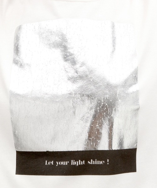 LAKOLE(ラコレ)の「アソート箔プリントTEE / 125540(Tシャツ/カットソー・レディース・オフホワイト/チャコール/ホワイト/ベージュ系その他5/グレー系その他7・SMALL/MEDIUM)」の12枚目の写真