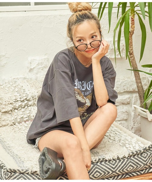 anap mimpi（アナップミンピ）の「イーグルプリント コットン ビッグTシャツ（Tシャツ/カットソー・レディース・ダークグレー/ベージュ系その他/ピンクベージュ・FREE）」の18枚目の写真