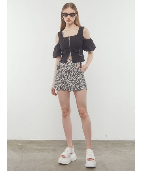 EMODA（エモダ）の「アウトポケットオフショルダートップ（Tシャツ/カットソー・レディース・ホワイト/グレー/カーキ/ブラック・FREE）」の7枚目の写真