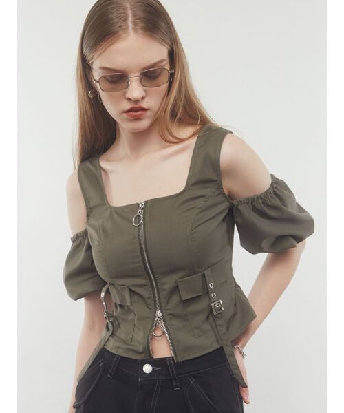 EMODA（エモダ）の「アウトポケットオフショルダートップ（Tシャツ/カットソー・レディース・ホワイト/グレー/カーキ/ブラック・FREE）」の12枚目の写真