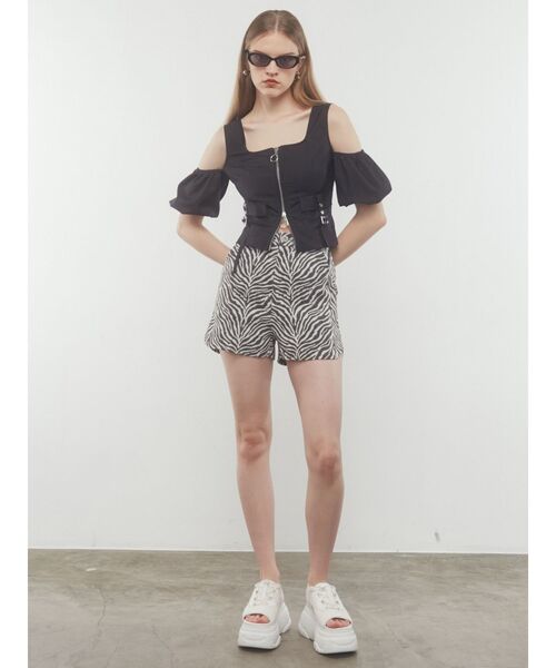 EMODA（エモダ）の「アウトポケットオフショルダートップ（Tシャツ/カットソー・レディース・ホワイト/グレー/カーキ/ブラック・FREE）」の22枚目の写真