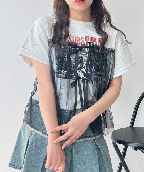 AS KNOW AS plus(アズノゥアズプラス)の「◎チュールリボン ロックTシャツ(Tシャツ/カットソー・レディース・ブラック×グレー/ホワイト×ブラック/チャコールグレー×ブラック/ホワイト系/グレー系/アイボリー系/ホワイト系1/グレー系1/アイボリー系1/アイボリー系2・FREE)」の9枚目の写真