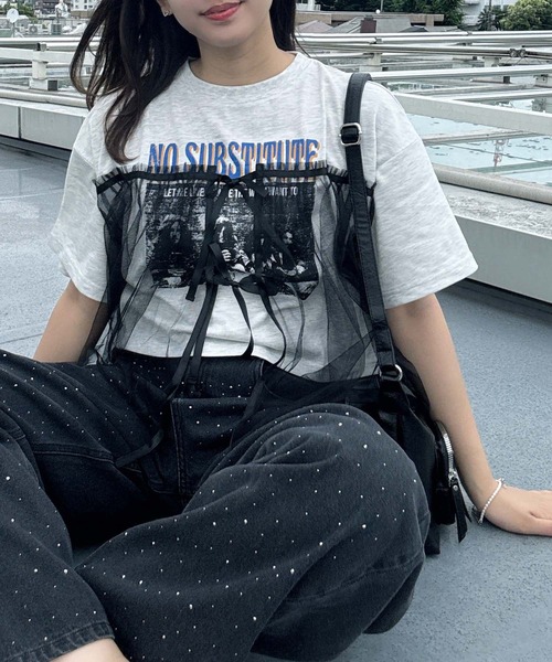 AS KNOW AS plus(アズノゥアズプラス)の「◎チュールリボン ロックTシャツ(Tシャツ/カットソー・レディース・ブラック×グレー/ホワイト×ブラック/チャコールグレー×ブラック/ホワイト系/グレー系/アイボリー系/ホワイト系1/グレー系1/アイボリー系1/アイボリー系2・FREE)」の10枚目の写真