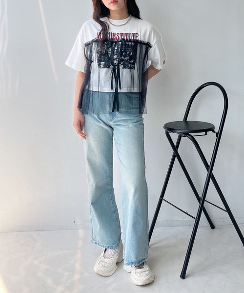 AS KNOW AS plus(アズノゥアズプラス)の「◎チュールリボン ロックTシャツ(Tシャツ/カットソー・レディース・ブラック×グレー/ホワイト×ブラック/チャコールグレー×ブラック/ホワイト系/グレー系/アイボリー系/ホワイト系1/グレー系1/アイボリー系1/アイボリー系2・FREE)」の14枚目の写真