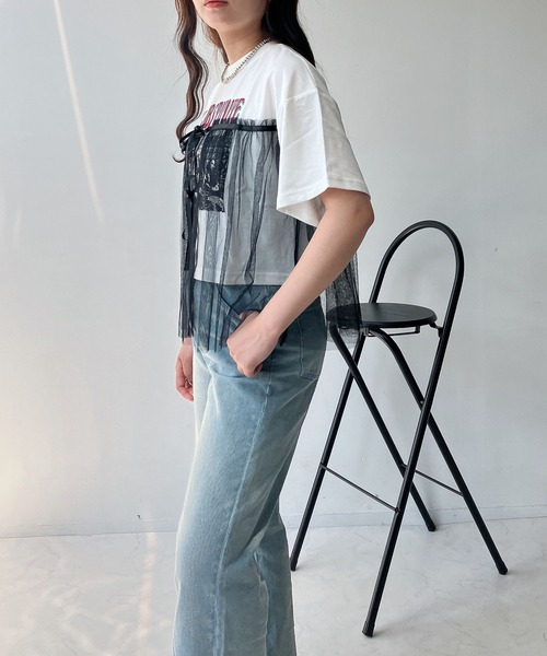 AS KNOW AS plus(アズノゥアズプラス)の「◎チュールリボン ロックTシャツ(Tシャツ/カットソー・レディース・ブラック×グレー/ホワイト×ブラック/チャコールグレー×ブラック/ホワイト系/グレー系/アイボリー系/ホワイト系1/グレー系1/アイボリー系1/アイボリー系2・FREE)」の17枚目の写真