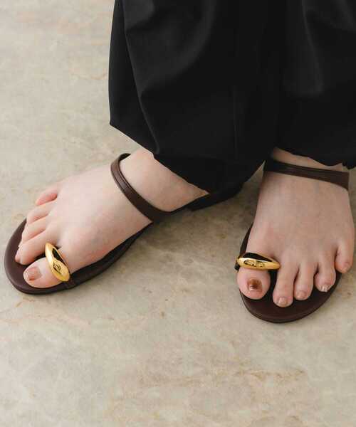 RODE SKO(ロデスコ)の「『MADE IN JAPAN』メタルフラットサンダル(サンダル・レディース・ブラウン/ブラック・36/37/38)」の9枚目の写真