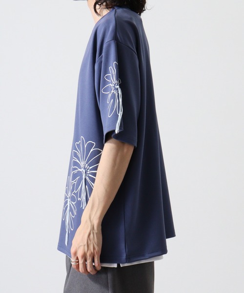 ATELANE(アテレーン)の「ポンチアソートハンドステッチ刺繍Tシャツ(Tシャツ/カットソー・メンズ・ホワイト/ブラック系/ホワイト系/ブラック/グレー/ブルー・L/M)」の13枚目の写真
