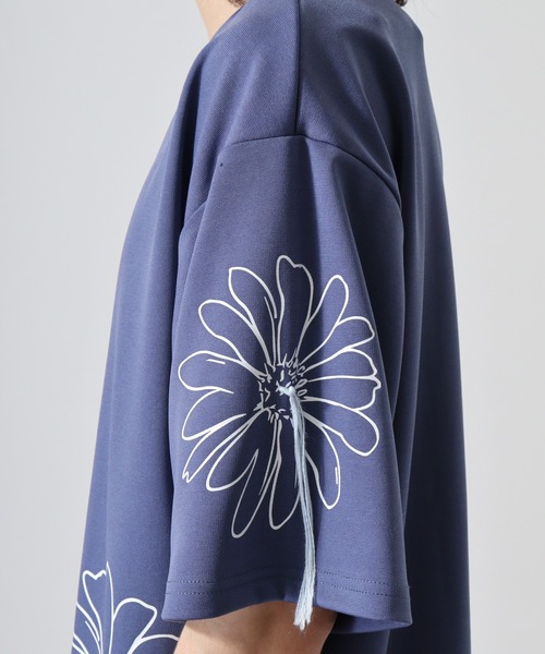 ATELANE(アテレーン)の「ポンチアソートハンドステッチ刺繍Tシャツ(Tシャツ/カットソー・メンズ・ホワイト/ブラック系/ホワイト系/ブラック/グレー/ブルー・L/M)」の15枚目の写真