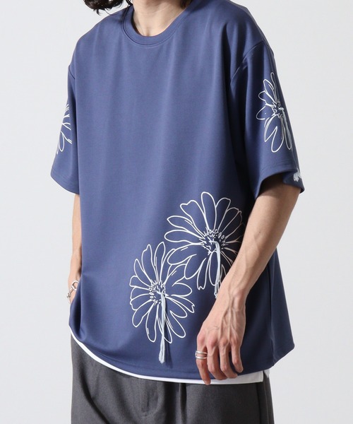 ATELANE(アテレーン)の「ポンチアソートハンドステッチ刺繍Tシャツ(Tシャツ/カットソー・メンズ・ホワイト/ブラック系/ホワイト系/ブラック/グレー/ブルー・L/M)」の7枚目の写真