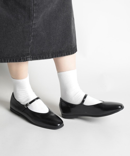 shoes365(シューズスリーシックスファイヴ)の「【shoes365】バックル付きパンプス(パンプス・レディース・オフホワイト/ブラック・22.5cm/23.0cm/23.5cm/24.0cm/24.5cm/25.0cm)」の12枚目の写真