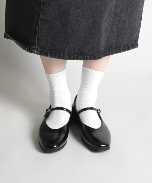 shoes365(シューズスリーシックスファイヴ)の「【shoes365】バックル付きパンプス(パンプス・レディース・オフホワイト/ブラック・22.5cm/23.0cm/23.5cm/24.0cm/24.5cm/25.0cm)」の14枚目の写真