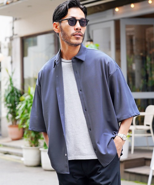 jiggys shop(ジギーズショップ)の「UVカット梨地BIGオーバーサイズ半袖シャツ(シャツ/ブラウス・メンズ・ダークグレー/ベージュ/ブルー系その他/ブラック/ブルーグレー/アイボリー・MEDIUM/LARGE/X-LARGE)」の5枚目の写真