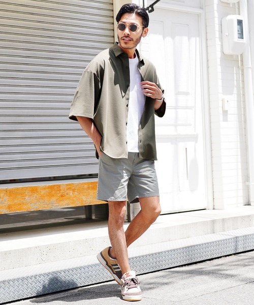 jiggys shop(ジギーズショップ)の「UVカット梨地BIGオーバーサイズ半袖シャツ(シャツ/ブラウス・メンズ・ダークグレー/ベージュ/ブルー系その他/ブラック/ブルーグレー/アイボリー・MEDIUM/LARGE/X-LARGE)」の22枚目の写真