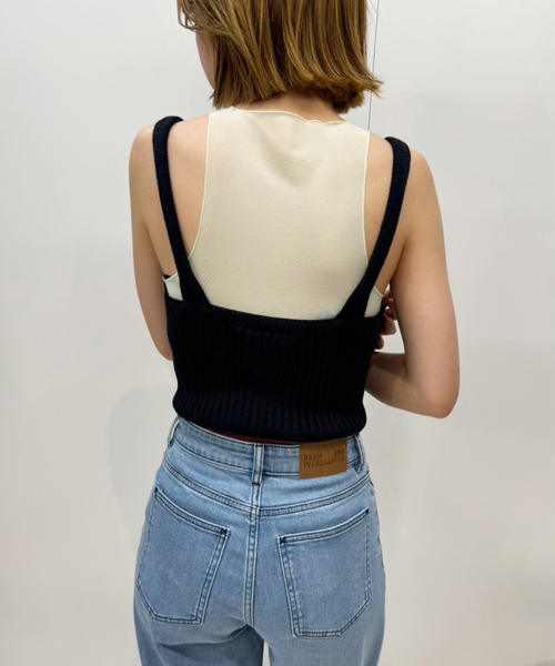 RITA ROW(リタロウ)の「【RITA ROW/リタロウ】ブラックニットキャミ(キャミソール・レディース・ブラック・X-SMALL)」の2枚目の写真