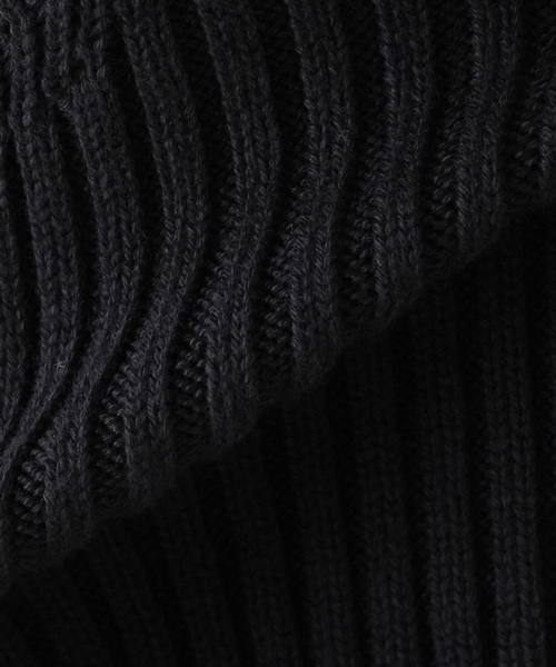 RITA ROW(リタロウ)の「【RITA ROW/リタロウ】ブラックニットキャミ(キャミソール・レディース・ブラック・X-SMALL)」の16枚目の写真