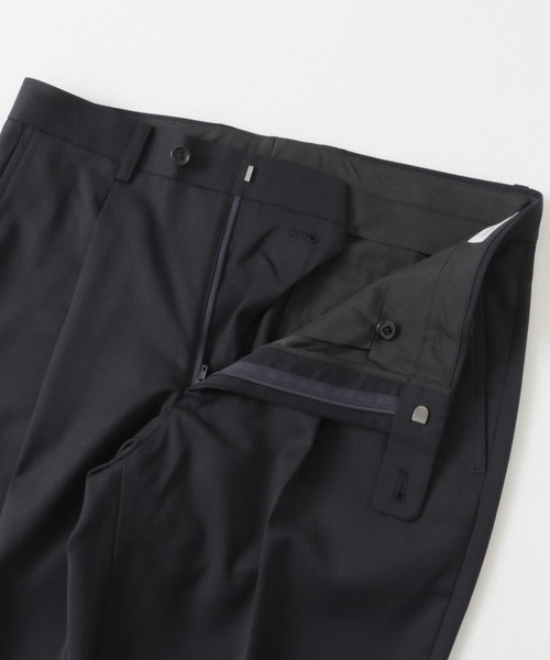 URBAN RESEARCH DOORS(アーバンリサーチドアーズ)の「LIFE STYLE TAILOR ウォッシャブルストレッチパンツ(スーツパンツ・メンズ・ネイビー・44/46/48)」の4枚目の写真