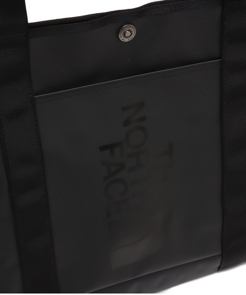 THE NORTH FACE(ザノースフェイス)の「THE NORTH FACE BC Standard Tote Plus / ザ・ノース・フェイス BC スタンダード トート プラス(トートバッグ・メンズ・ブラック・FREE)」の6枚目の写真