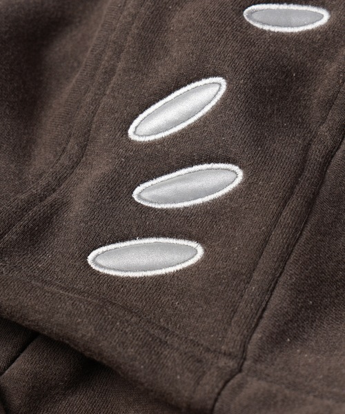 JIEDA（ジエダ）の「CIRCLE REFLECTOR ZIP HOODIE（パーカー・メンズ・ヘザーグレー/ブラック/パープル・1/2）」の4枚目の写真