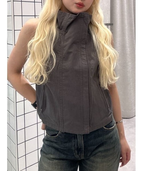 LAGUA GEM(ラグアジェム)の「MILITARY ZIP ベスト(ベスト・レディース・チャコールグレー/バーガンディー/カーキ・FREE)」の5枚目の写真
