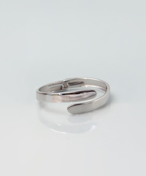 ieLS（イエルズ）の「金属アレルギー対応「ieLS」ステンレス　デザインバングル（バングル/リストバンド・メンズ・ゴールド/シルバー・ONE SIZE）」の5枚目の写真