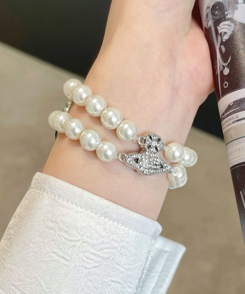 LUON(ルオン)の「LUON / Apple Watch Band / マグネット パール アップルウォッチ バンド(デジタル腕時計・レディース・ブラック/ホワイト・A/B)」の5枚目の写真
