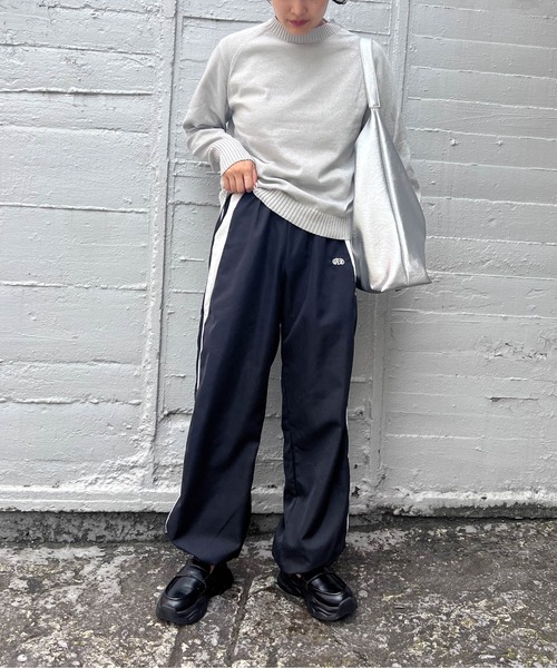 【セール】ラメ入りニットプルオーバー《洗濯機で洗える》（ニット/セーター）｜ENIM BY VICKY（エニムバイビッキー）