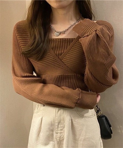 FREE STYLISTS(フリー スタイリスト)の「バックリボン フェイクアンサンブル リブニット(ニット/セーター・レディース・ホワイト/ブラック/ブラウン/レッド/ピンク・FREE)」の3枚目の写真
