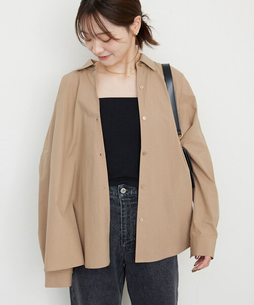 SLOBE IENA(スローブイエナ)の「over size shirt(シャツ/ブラウス・レディース・ホワイト/ベージュ/ネイビー・FREE)」の5枚目の写真