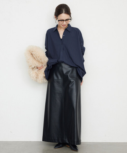 SLOBE IENA(スローブイエナ)の「over size shirt(シャツ/ブラウス・レディース・ホワイト/ベージュ/ネイビー・FREE)」の7枚目の写真