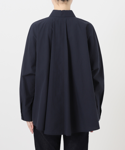 SLOBE IENA(スローブイエナ)の「over size shirt(シャツ/ブラウス・レディース・ホワイト/ベージュ/ネイビー・FREE)」の18枚目の写真