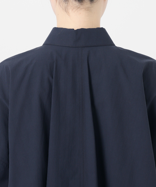 SLOBE IENA(スローブイエナ)の「over size shirt(シャツ/ブラウス・レディース・ホワイト/ベージュ/ネイビー・FREE)」の20枚目の写真