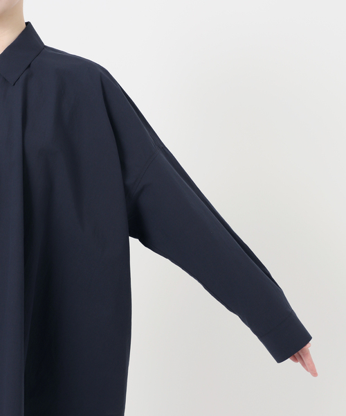 SLOBE IENA(スローブイエナ)の「over size shirt(シャツ/ブラウス・レディース・ホワイト/ベージュ/ネイビー・FREE)」の21枚目の写真