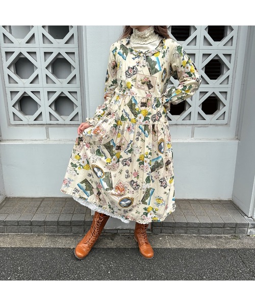 美品 ピンクハウス すみれブーケ柄 ミディワンピース 2018 PINK HOUSE（ピンクハウス）の「ブーケモチーフプリントミディ