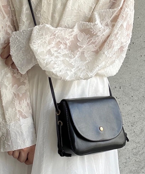 merrylatte（メリーラテ）の「ミニショルダーバッグ（ショルダーバッグ・レディース・ブラック/ダークブラウン・FREE）」の2枚目の写真